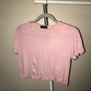 pink cropped tee